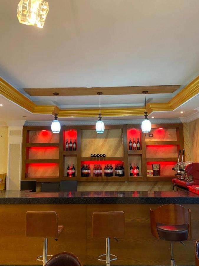 The Ark Hotel Addis Abeba Buitenkant foto